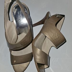 Michael Kors Women's Tan Heeled Sandals 9